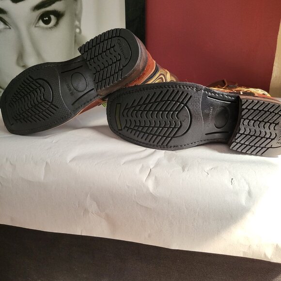 NEW WOMANS CHEYENNE LEATHER WESTERN RODEO COWBOY BOOTS SZ 9 - Picture 9 of 13